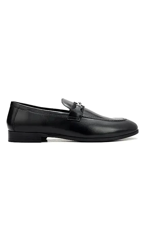 Black Plain Leather Loafers With Metal Clip