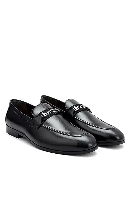 Black Plain Leather Loafers With Metal Clip