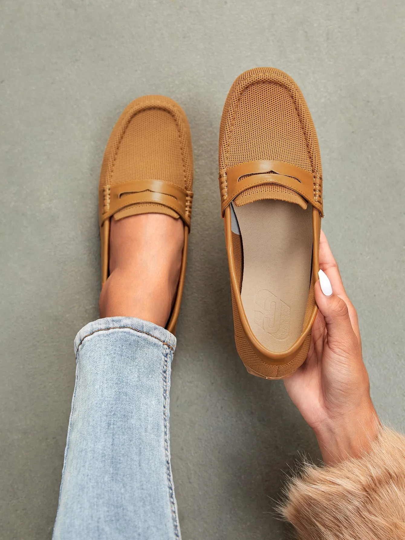 CUCCOO EASI Minimalist Slip-On Loafers